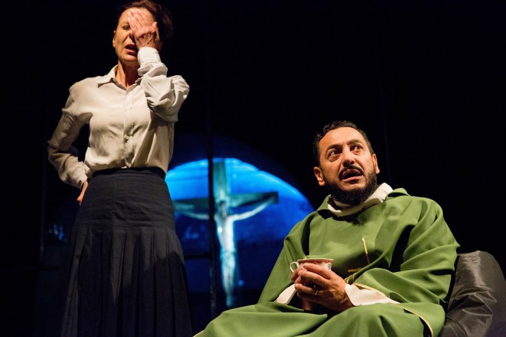 Scena Verticale - Il vangelo secondo Antonio 1