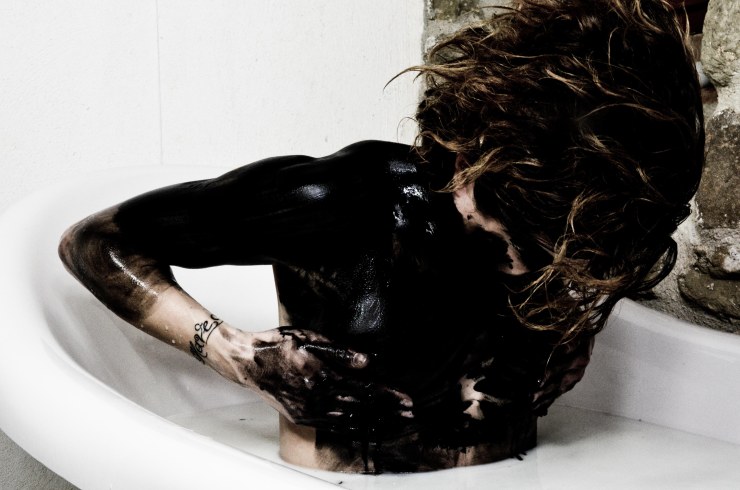 I-Dentity - Francesca Lolli - video performance 2013 - foto di Alice Spito